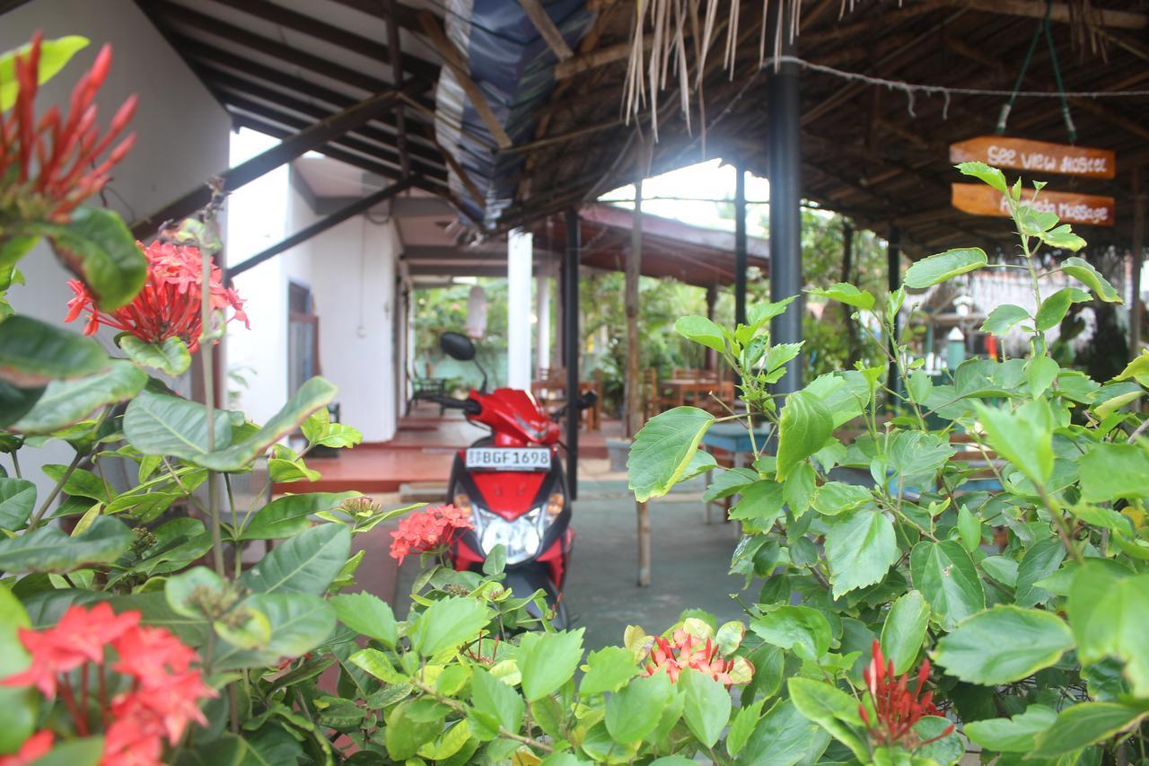 Julie Guest House Tangalle Extérieur photo